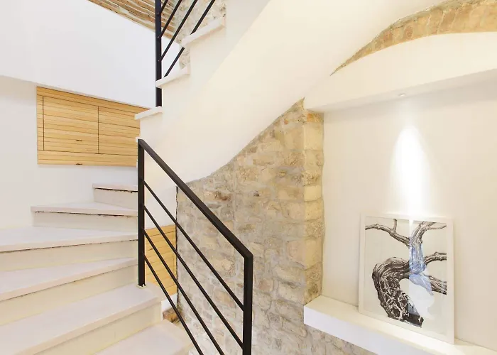 Grgur Ninski Bed and Breakfast